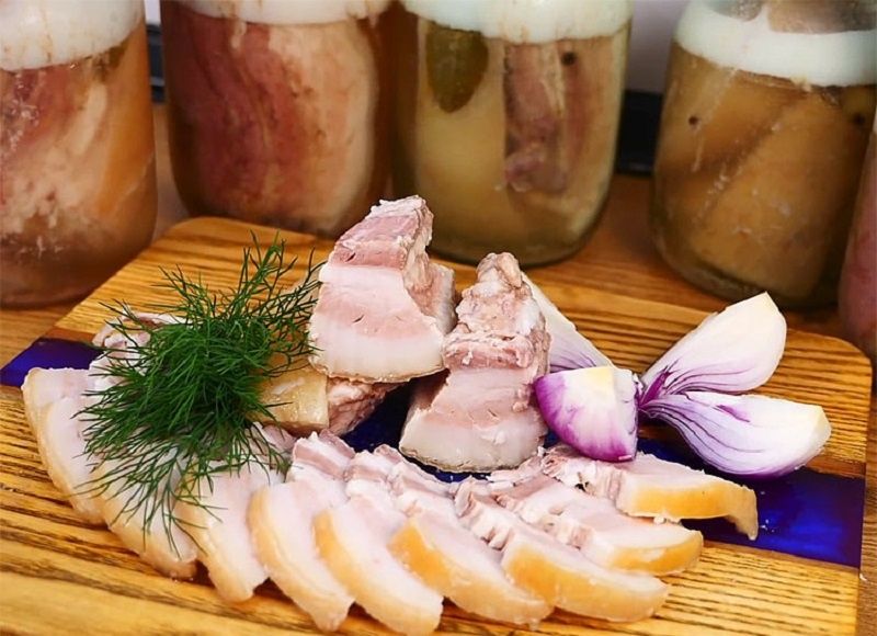 Как быстро засолить сало в банках: идеальный рецепт для гурманов