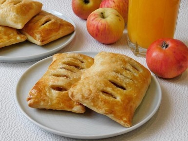 Слойка с яблоками: вкусное угощение для любого повода