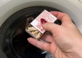 Неожиданные помощники в стирке: как спички могут спасти вашу одежду от пятен