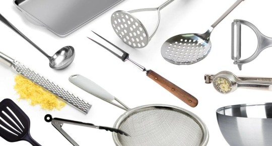 Кухонная утварь: незаменимые помощники на кухне