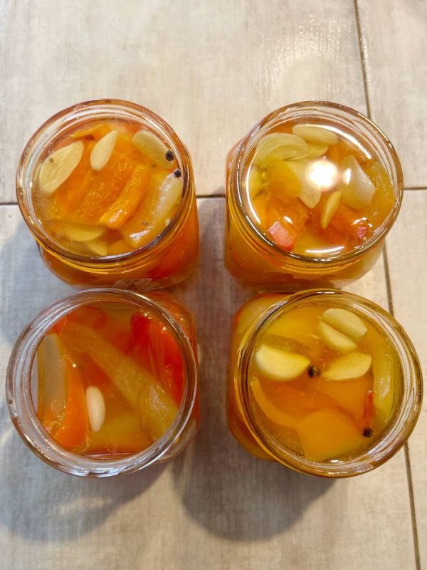 Вкусные маринованные перцы: рецепт с бабушкиного стола