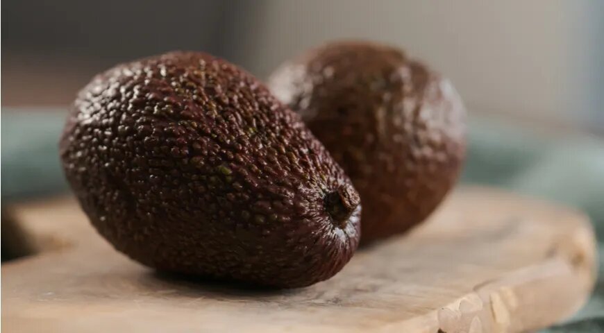 Как выбрать идеальное авокадо и что из него приготовить