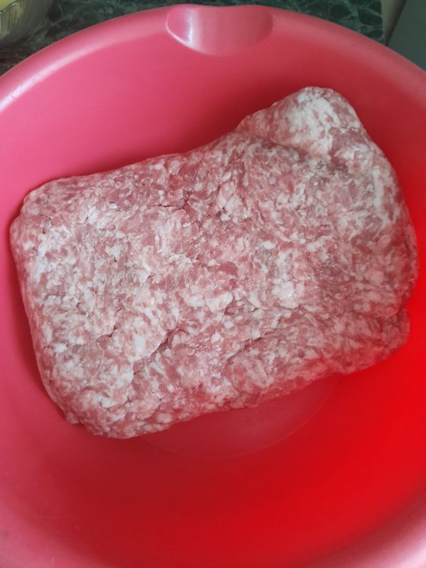 Неповторимые фаршированные перцы с томатным соусом для вашего стола