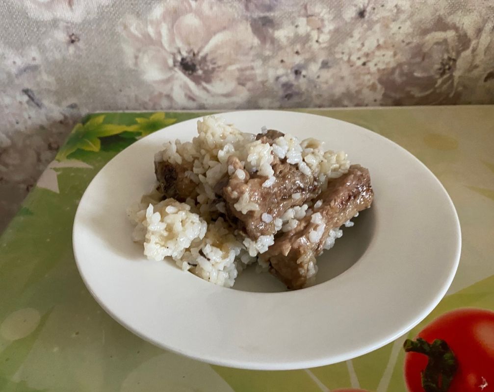 Вкусные ребрышки с рисом: простой рецепт для гурманов