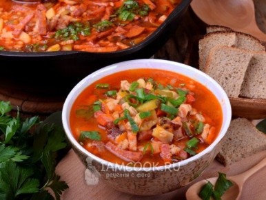 Как приготовить идеальный рассольник с копченостями для зимнего уюта