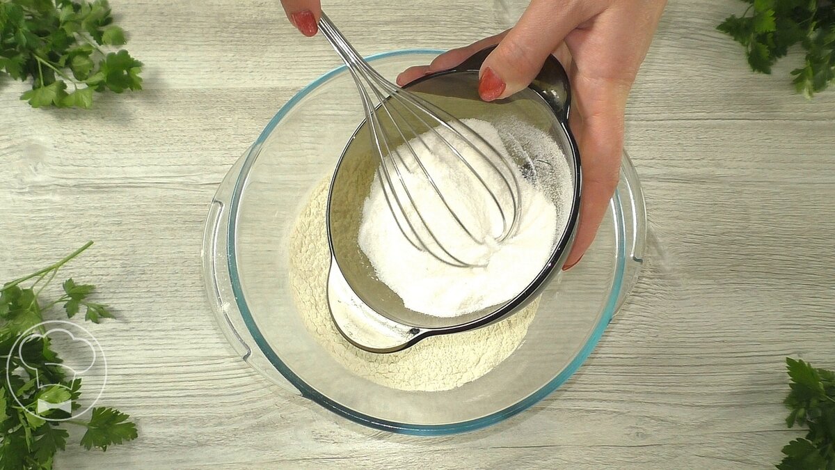 Летний пирог с ягодами: простота и изысканность в одном блюде