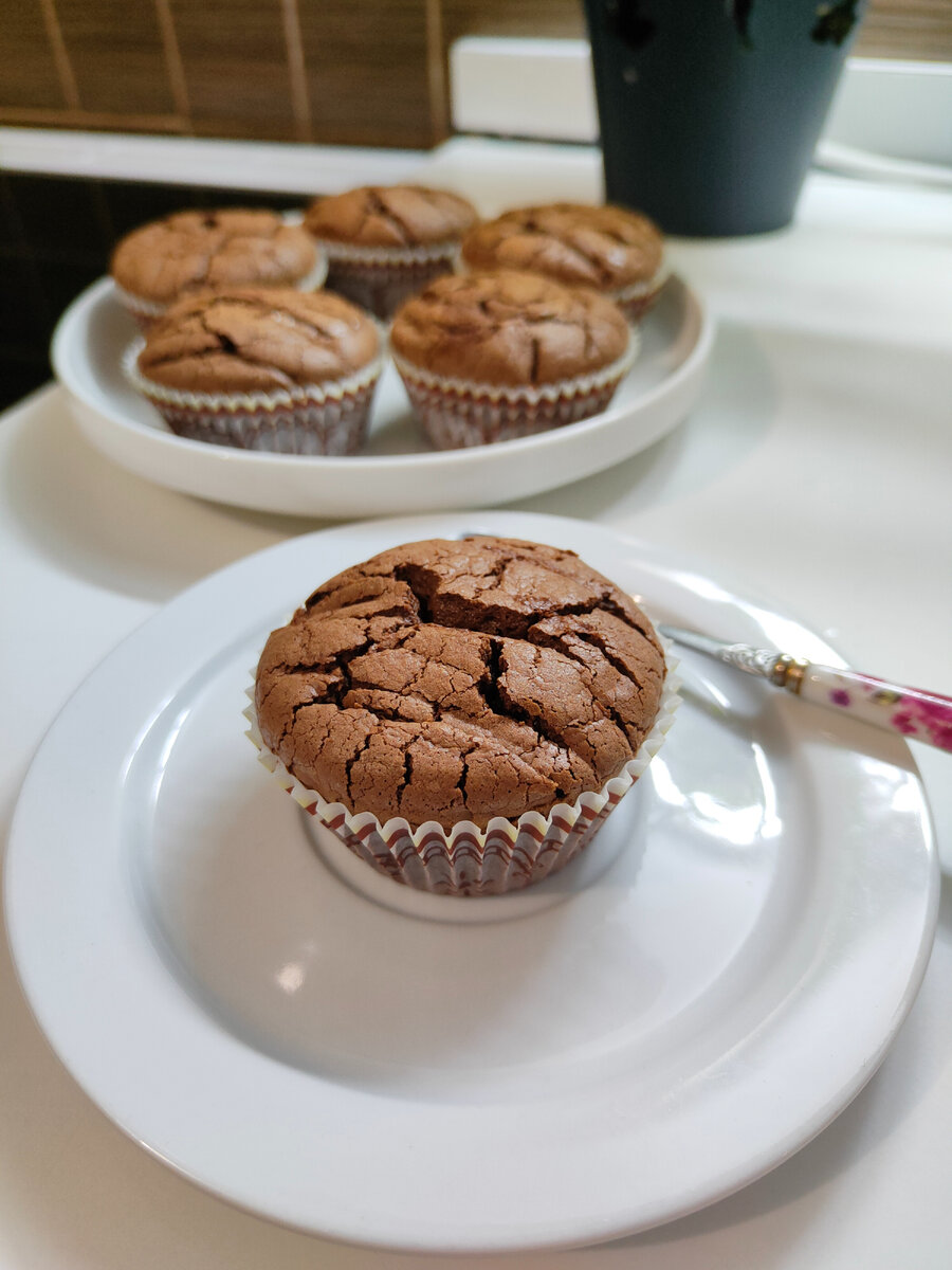 Шоколадные маффины-брауни: идеальный десерт без лактозы